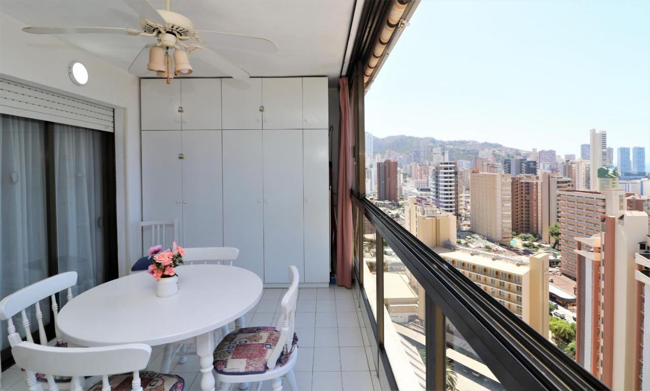 Gemelos 2 18-E Benidorm Exterior foto